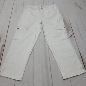 Maurices high rise cream original fit utility cargo pants straight crop